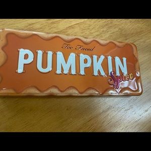 NWOT Too Faced pumpkin spice palette!